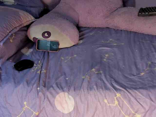 Maddyjhonsson webcam