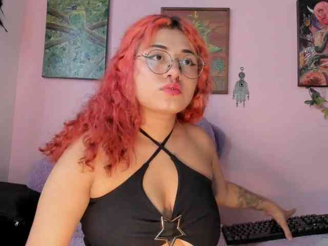 Maddyjhonsson webcam