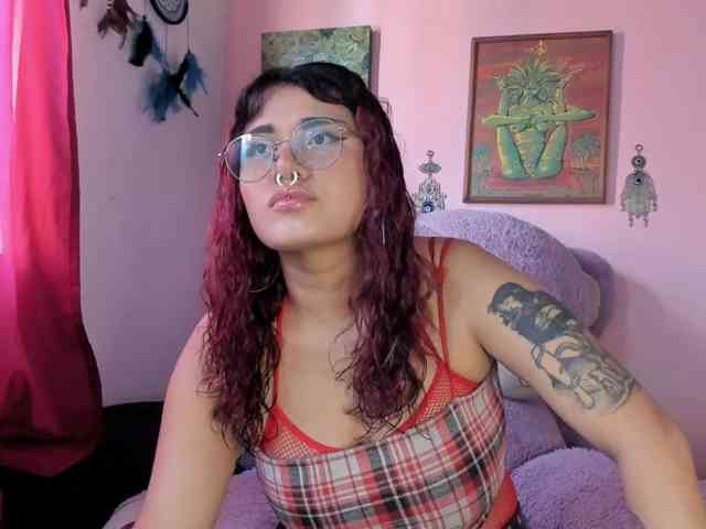 Maddyjhonsson webcam