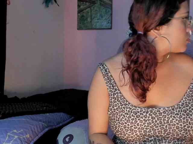 Maddyjhonsson webcam