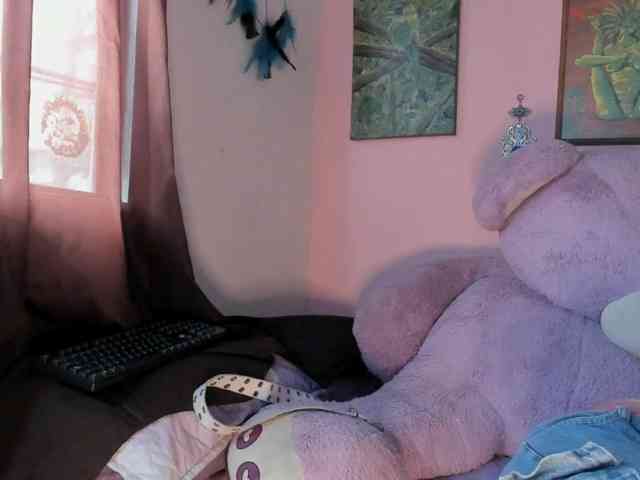 Maddyjhonsson webcam