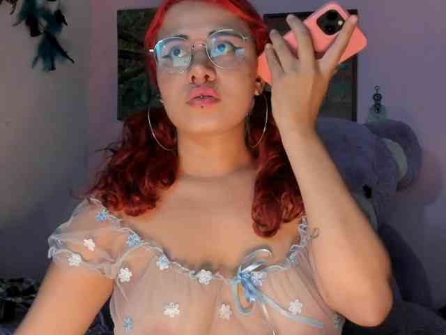 Maddyjhonsson webcam