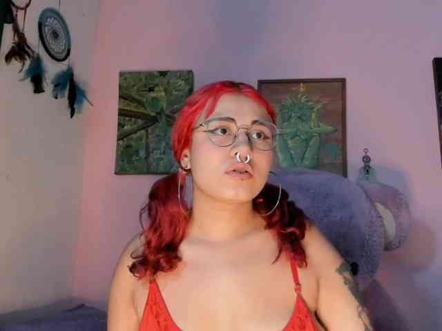 Maddyjhonsson webcam