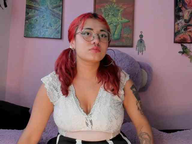 Maddyjhonsson webcam