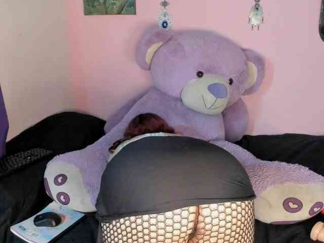 Maddyjhonsson webcam