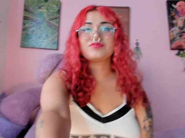 Maddyjhonsson webcam