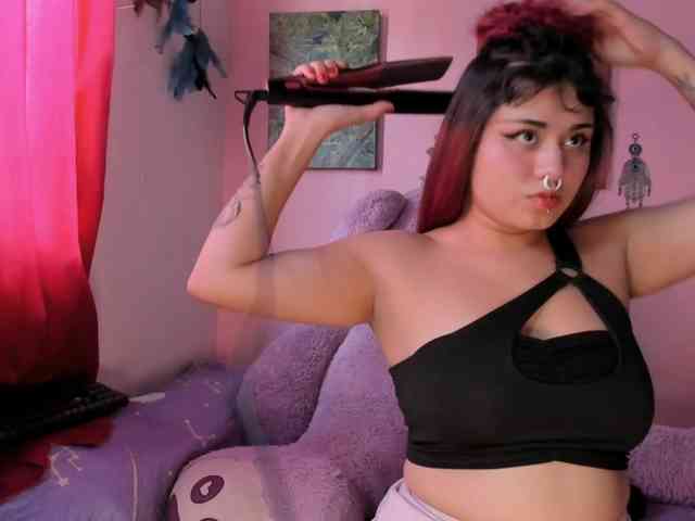 Maddyjhonsson webcam