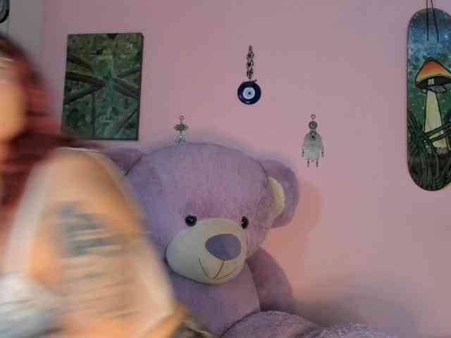 Maddyjhonsson webcam