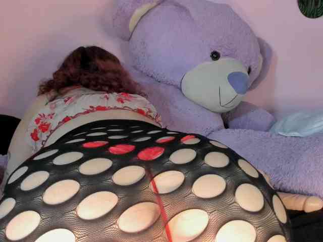 Maddyjhonsson webcam