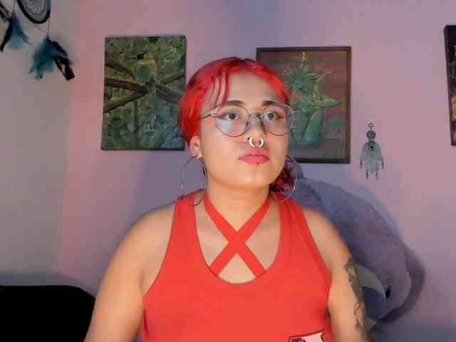 Maddyjhonsson webcam