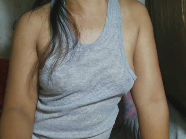 GenaSpark live cam on BongaCams