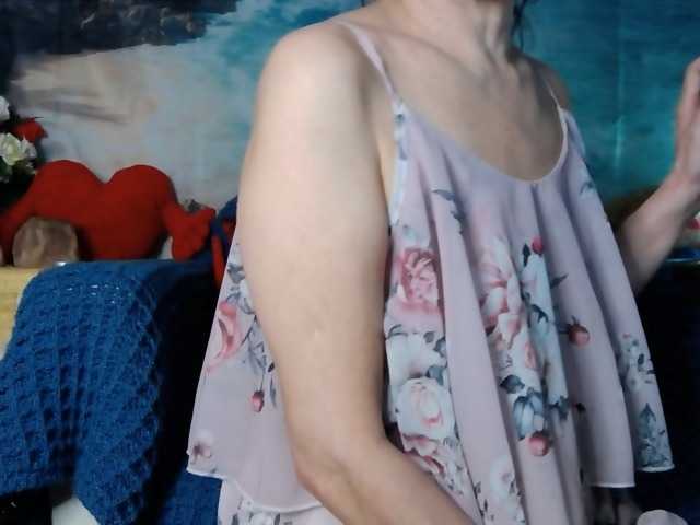 LovelyJess4U live cam on BongaCams