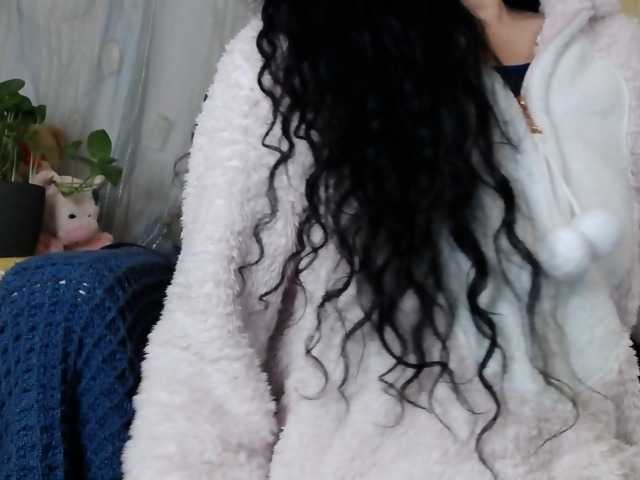 LovelyJess4U webcam