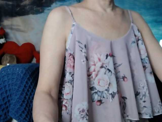 LovelyJess4U live cam on BongaCams