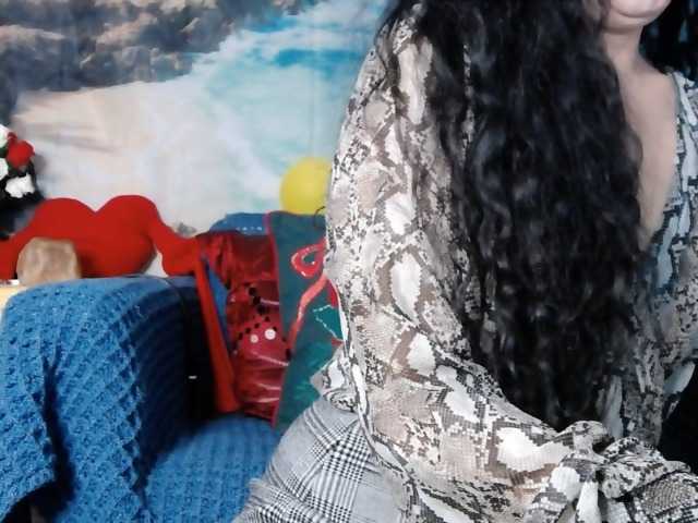LovelyJess4U live cam on BongaCams