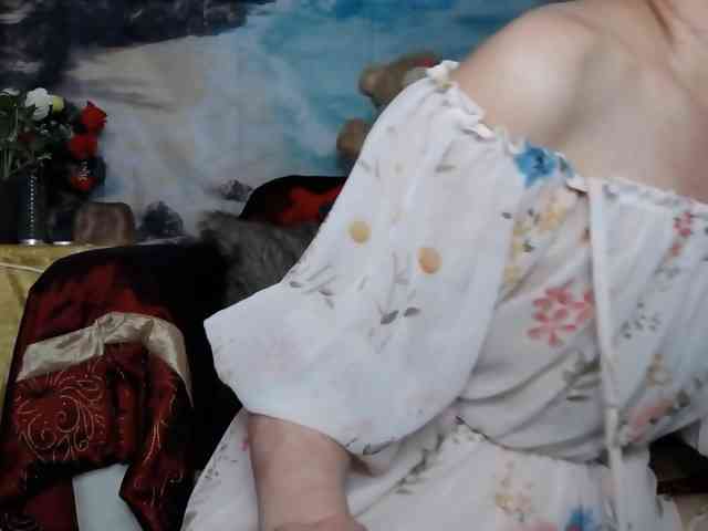 LovelyJess4U webcam