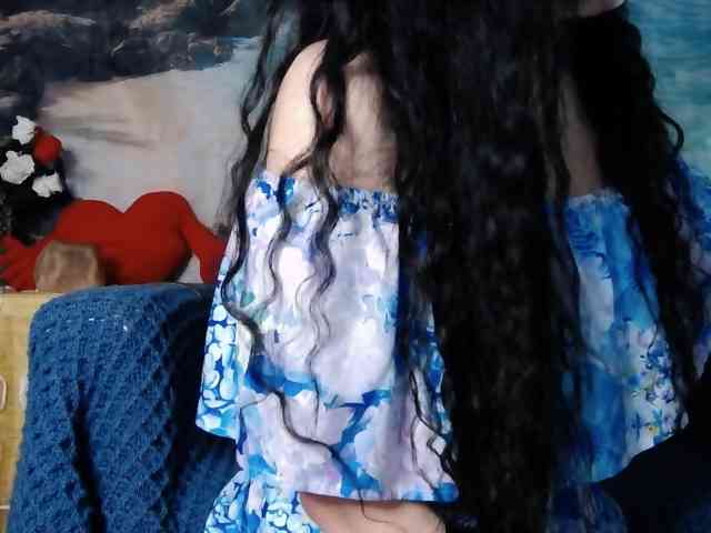 LovelyJess4U webcam