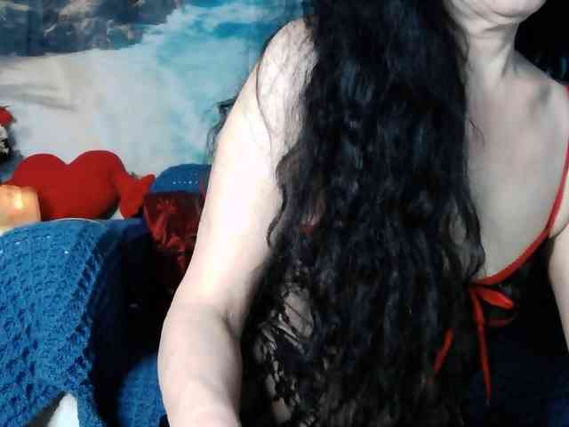 LovelyJess4U webcam