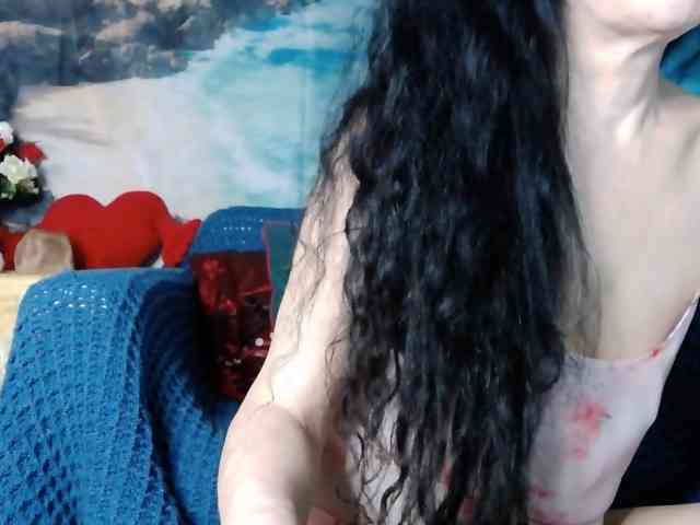 LovelyJess4U webcam