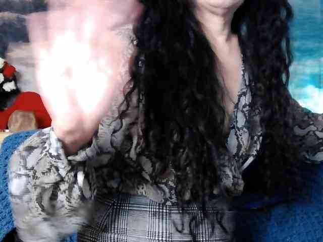 LovelyJess4U webcam