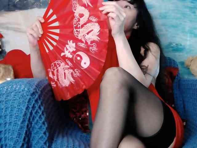 LovelyJess4U webcam