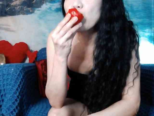 LovelyJess4U webcam