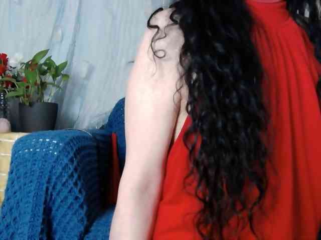 LovelyJess4U webcam