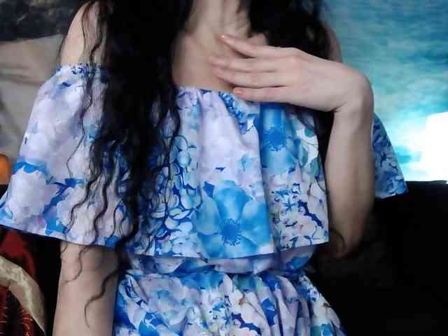 LovelyJess4U webcam