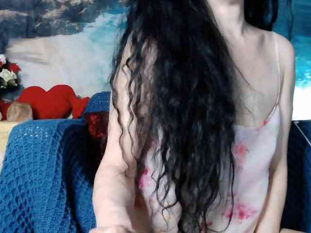 LovelyJess4U webcam
