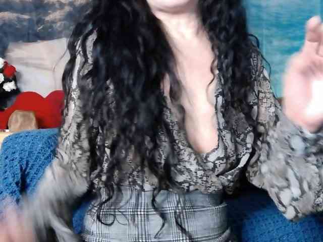 LovelyJess4U webcam