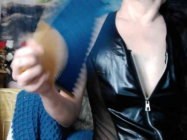 LovelyJess4U webcam