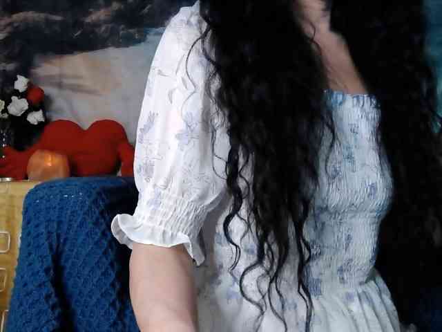 LovelyJess4U webcam