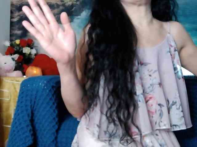 LovelyJess4U webcam