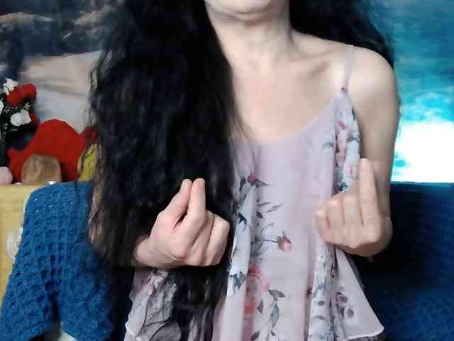 LovelyJess4U webcam
