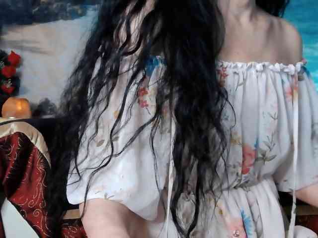 LovelyJess4U webcam