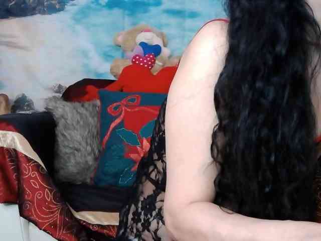 LovelyJess4U webcam