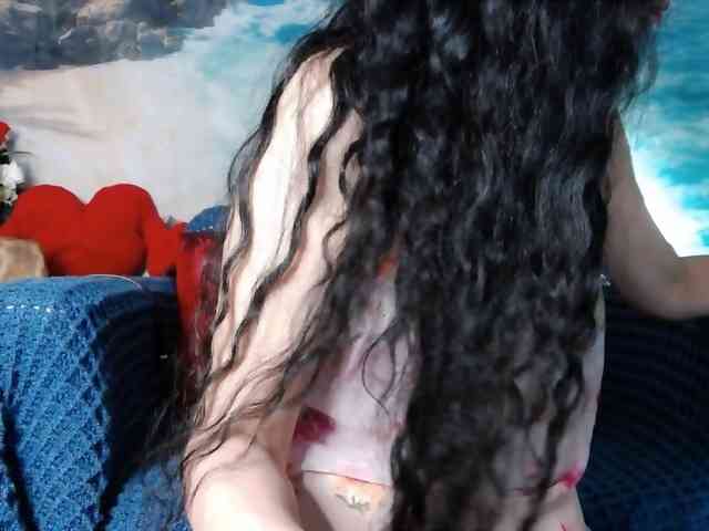 LovelyJess4U webcam