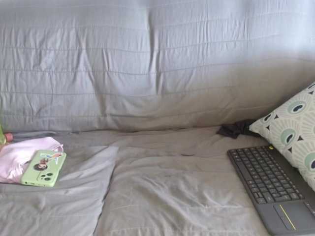 vanessa-aniston live cam on BongaCams