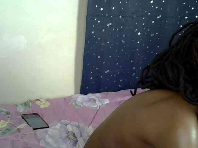 PetiteKitty webcam
