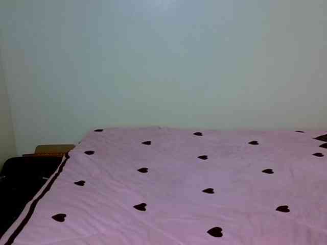 PetiteKitty webcam