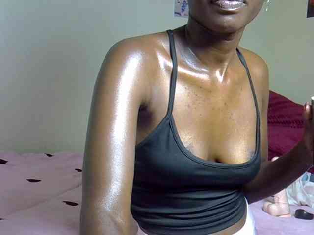 PetiteKitty webcam