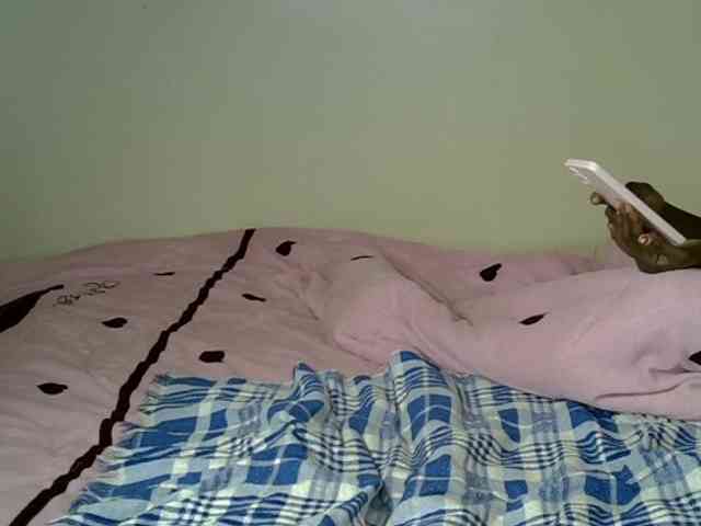 PetiteKitty webcam