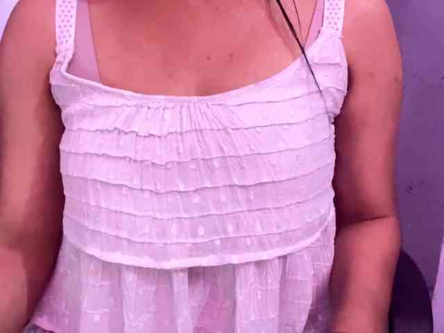 Dollmeenu webcam