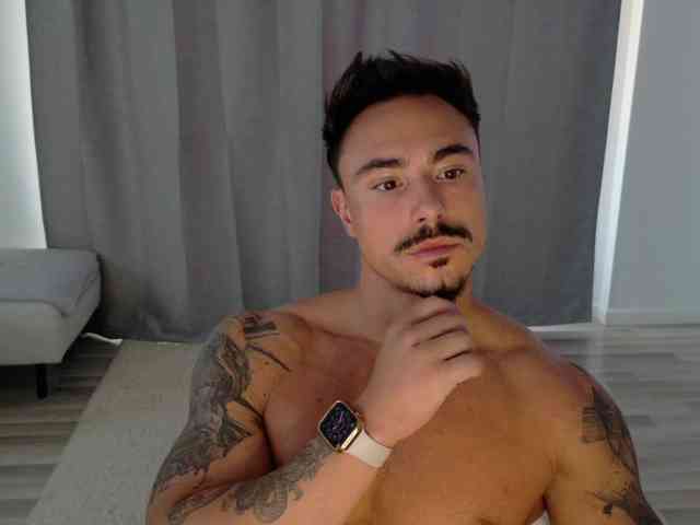 MasterLukass Live Webcam on BongaCams