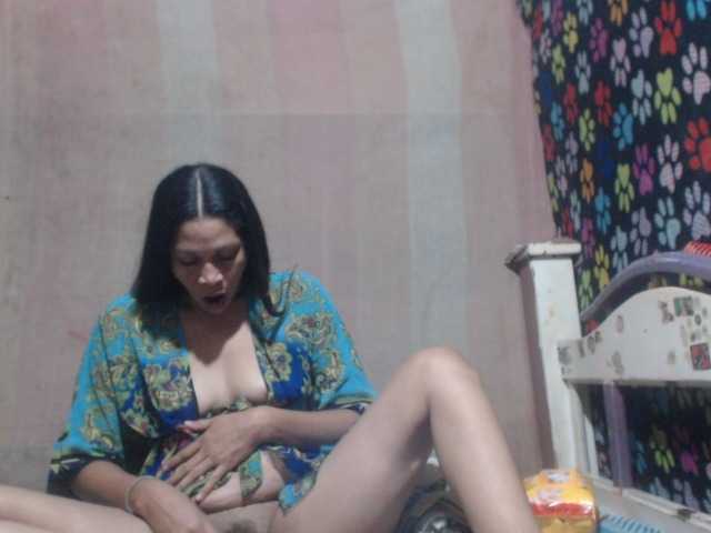 Elizabeth-a live cam on BongaCams