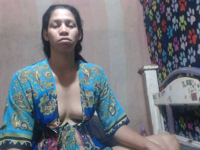 Elizabeth-a live cam on BongaCams