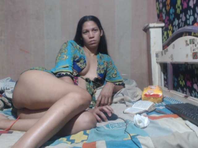 Elizabeth-a live cam on BongaCams