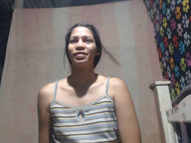Elizabeth-a Live Cam on BongaCams