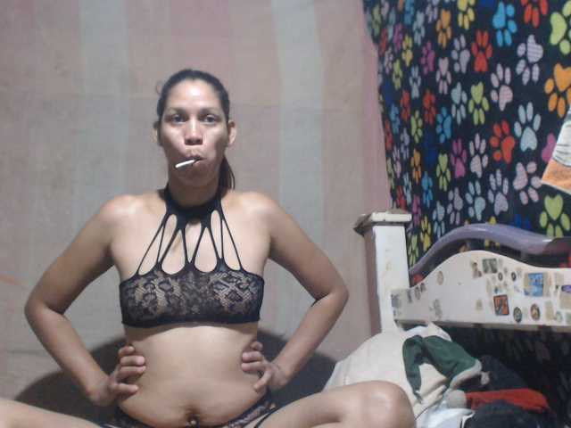 Elizabeth-a live cam on BongaCams