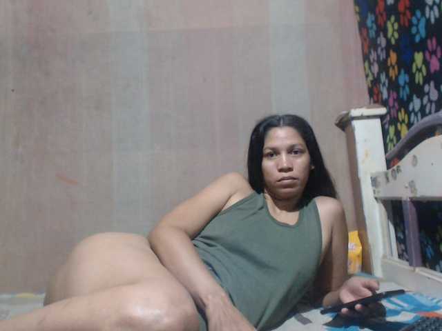 Elizabeth-a live cam on BongaCams